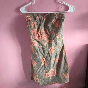 Floral strapless dress